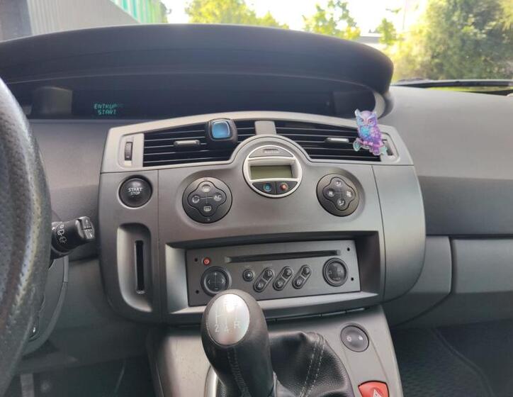 Renault Scénic 27