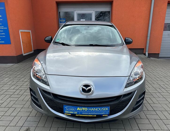 Mazda 3 5