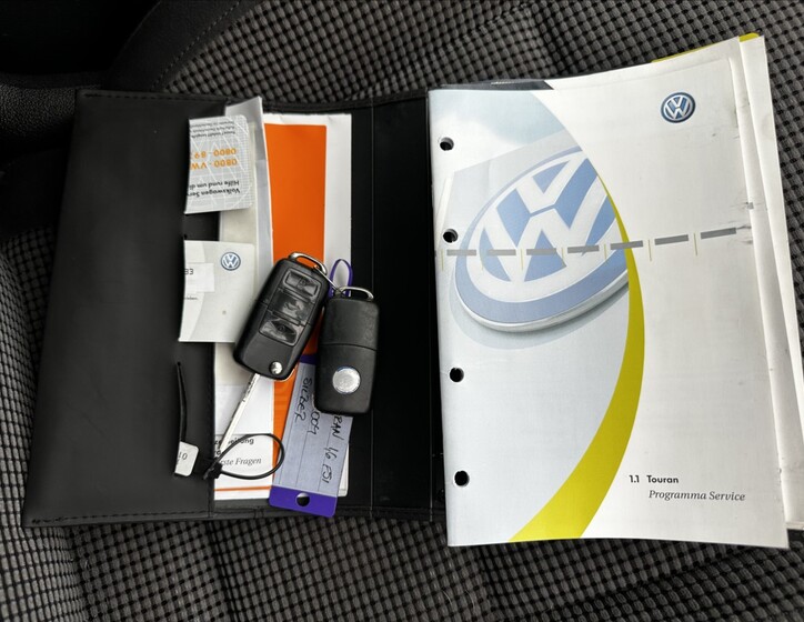 Volkswagen Touran 26