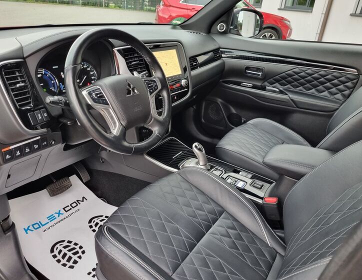 Mitsubishi Outlander 9