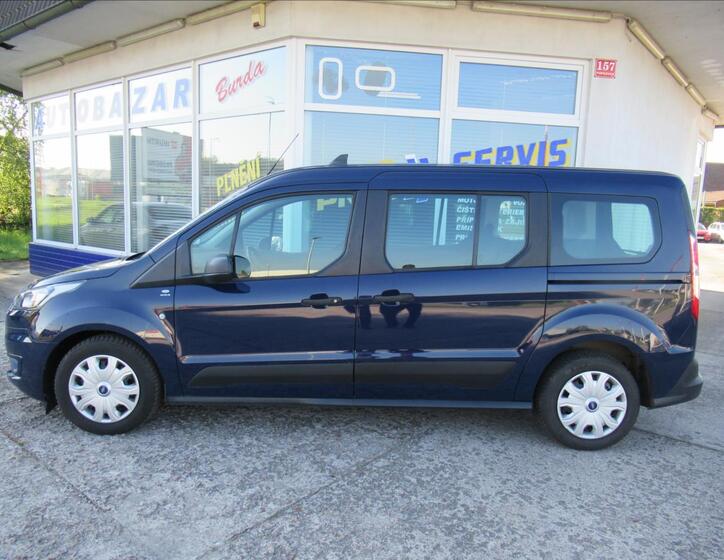 Ford Transit Connect 8