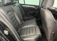Volkswagen Golf 25