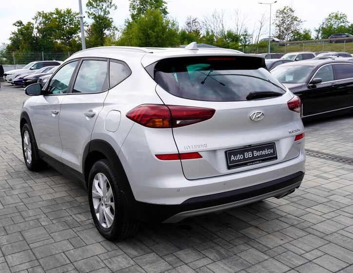 Hyundai Tucson 4