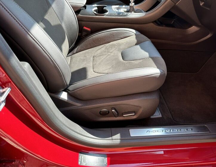 Ford Mondeo 27