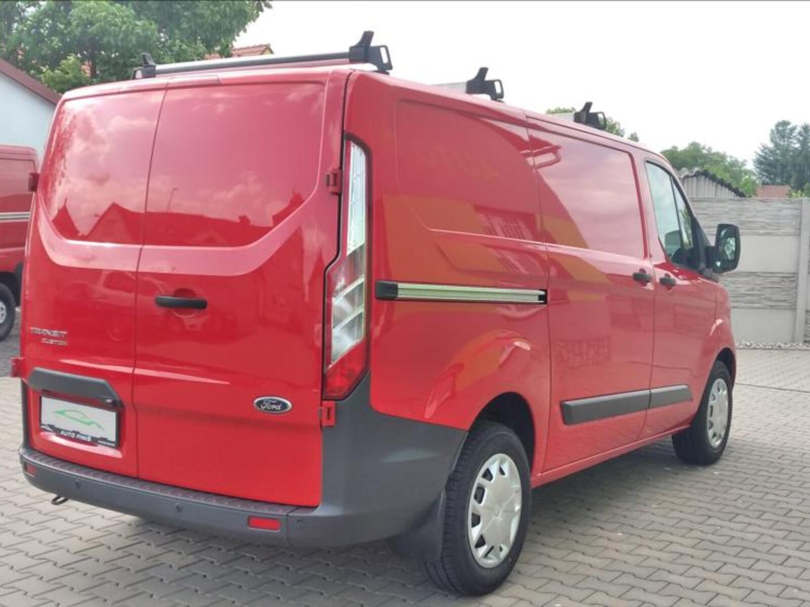 Ford Transit Custom 6