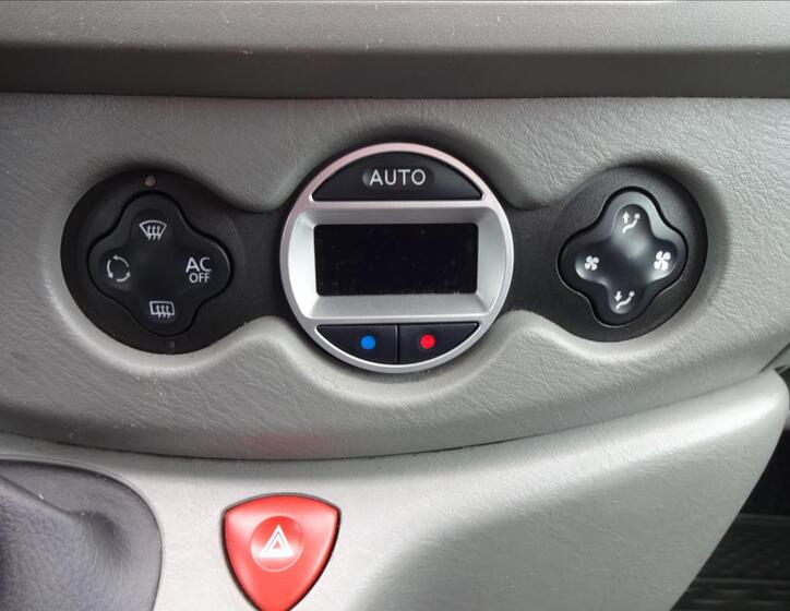 Renault Trafic 35