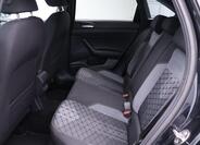 Volkswagen Taigo 16