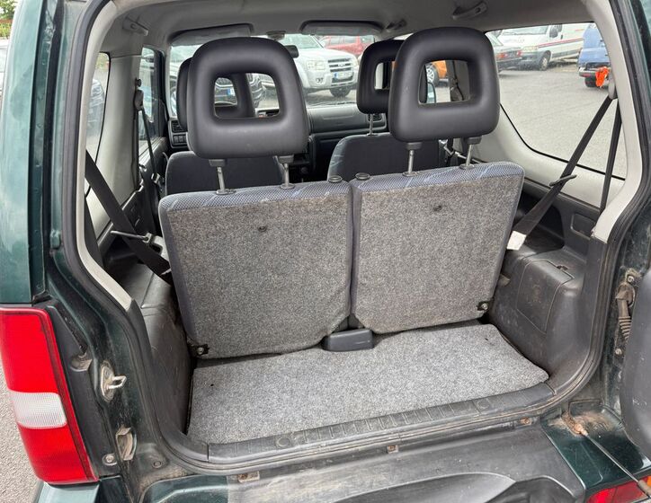 Suzuki Jimny 13