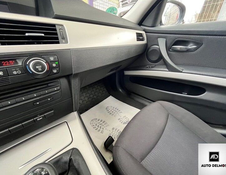BMW Řada 3 37