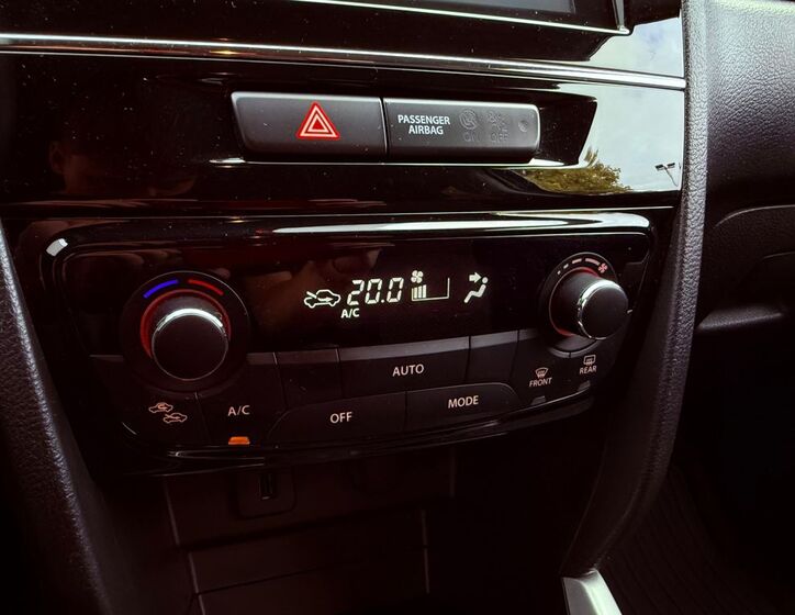Suzuki Vitara 19