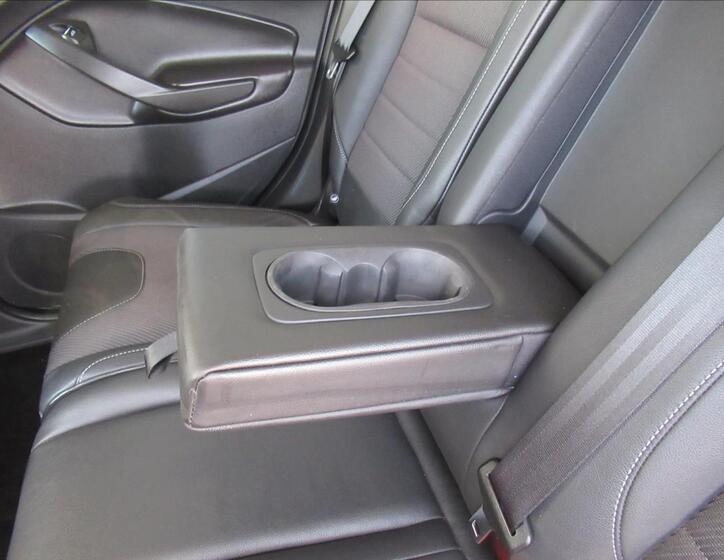 Ford Kuga 25