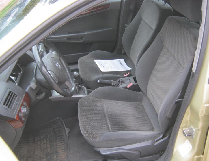 Opel Astra 10