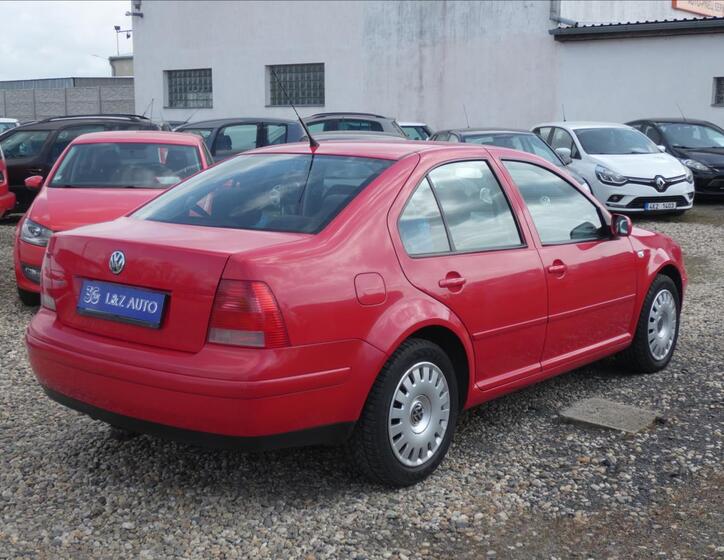 Volkswagen Bora 6