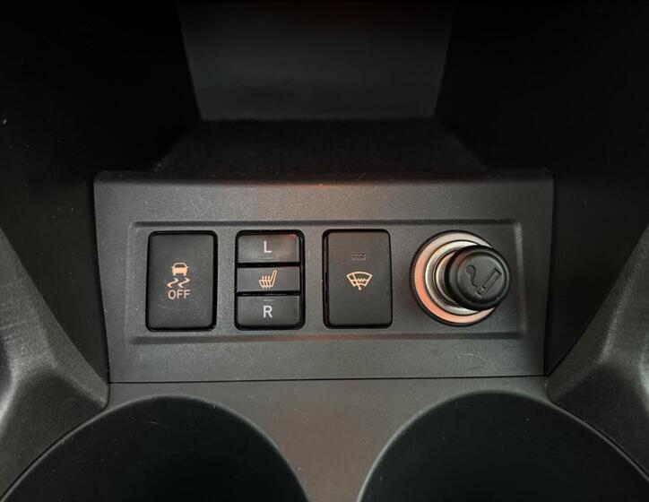 Toyota RAV4 17