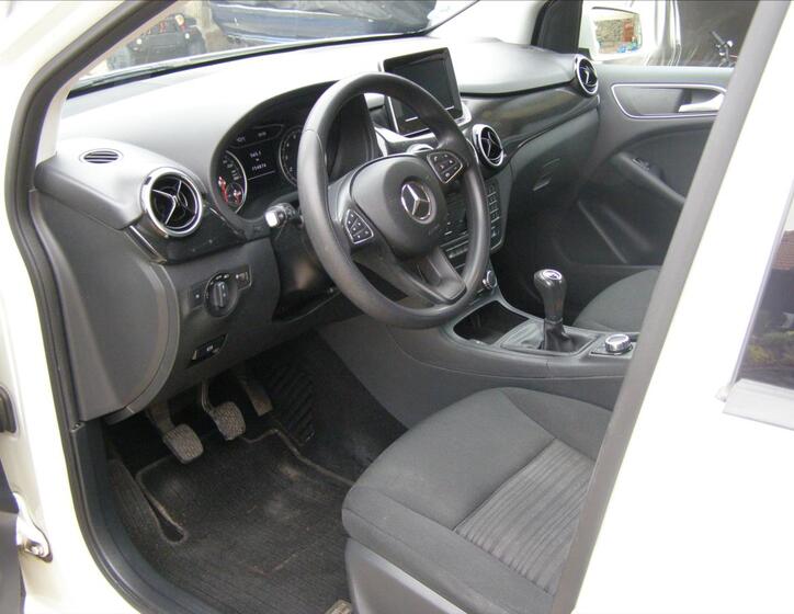 Mercedes-Benz Třídy B 13