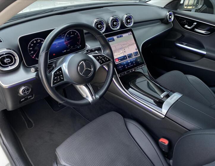 Mercedes-Benz Třídy C 9