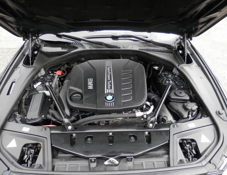 BMW Řada 5 24