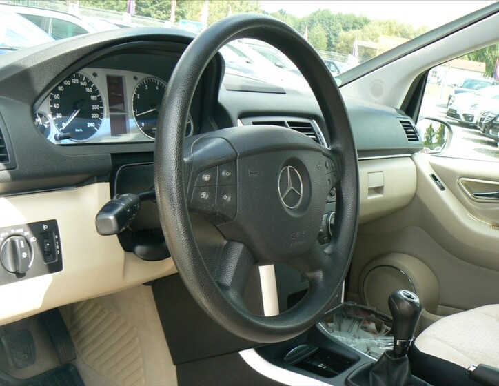 Mercedes-Benz Třídy B 10