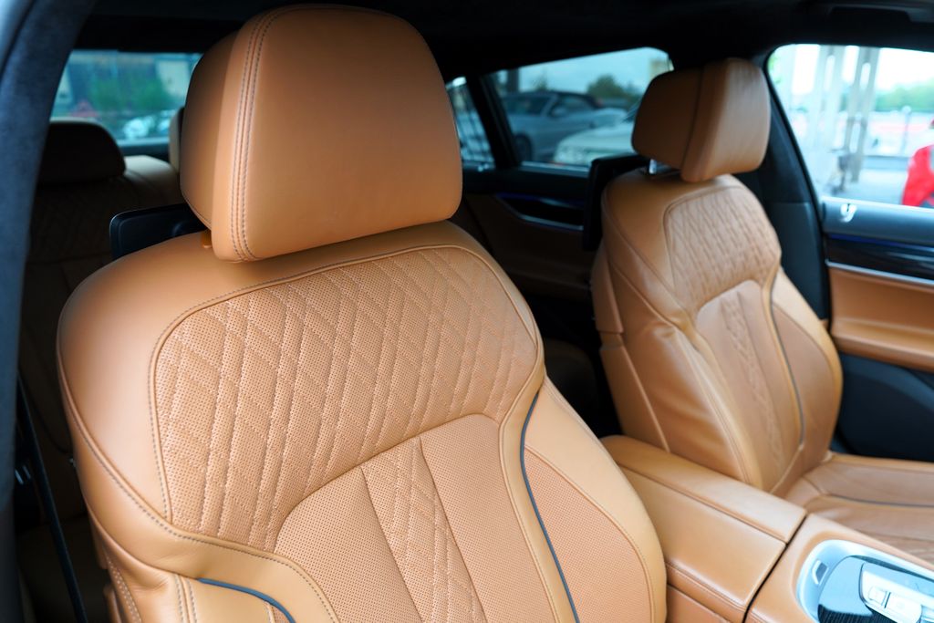 BMW Řada 7