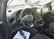 Mercedes-Benz Vito 9
