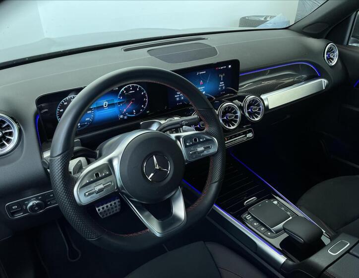 Mercedes-Benz GLB 9