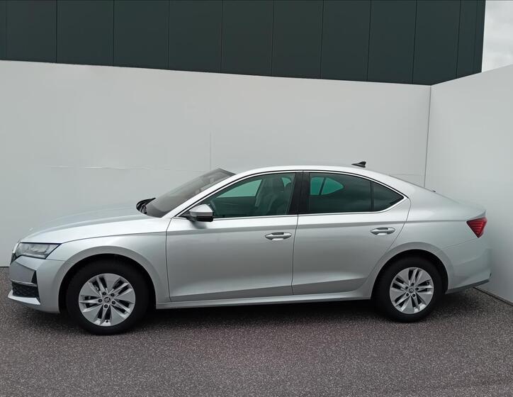 Škoda Octavia 10