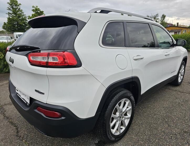 Jeep Cherokee 5