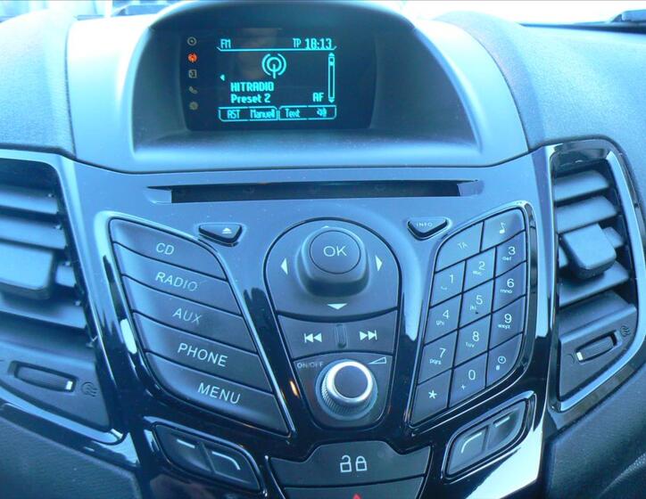 Ford Fiesta 14