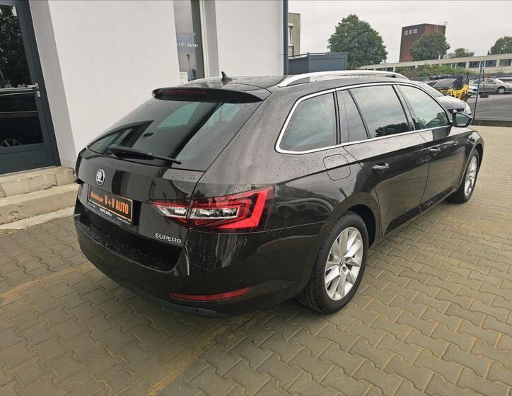 Škoda Superb 6