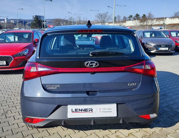 Hyundai i20 6