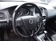 Volvo V40 22
