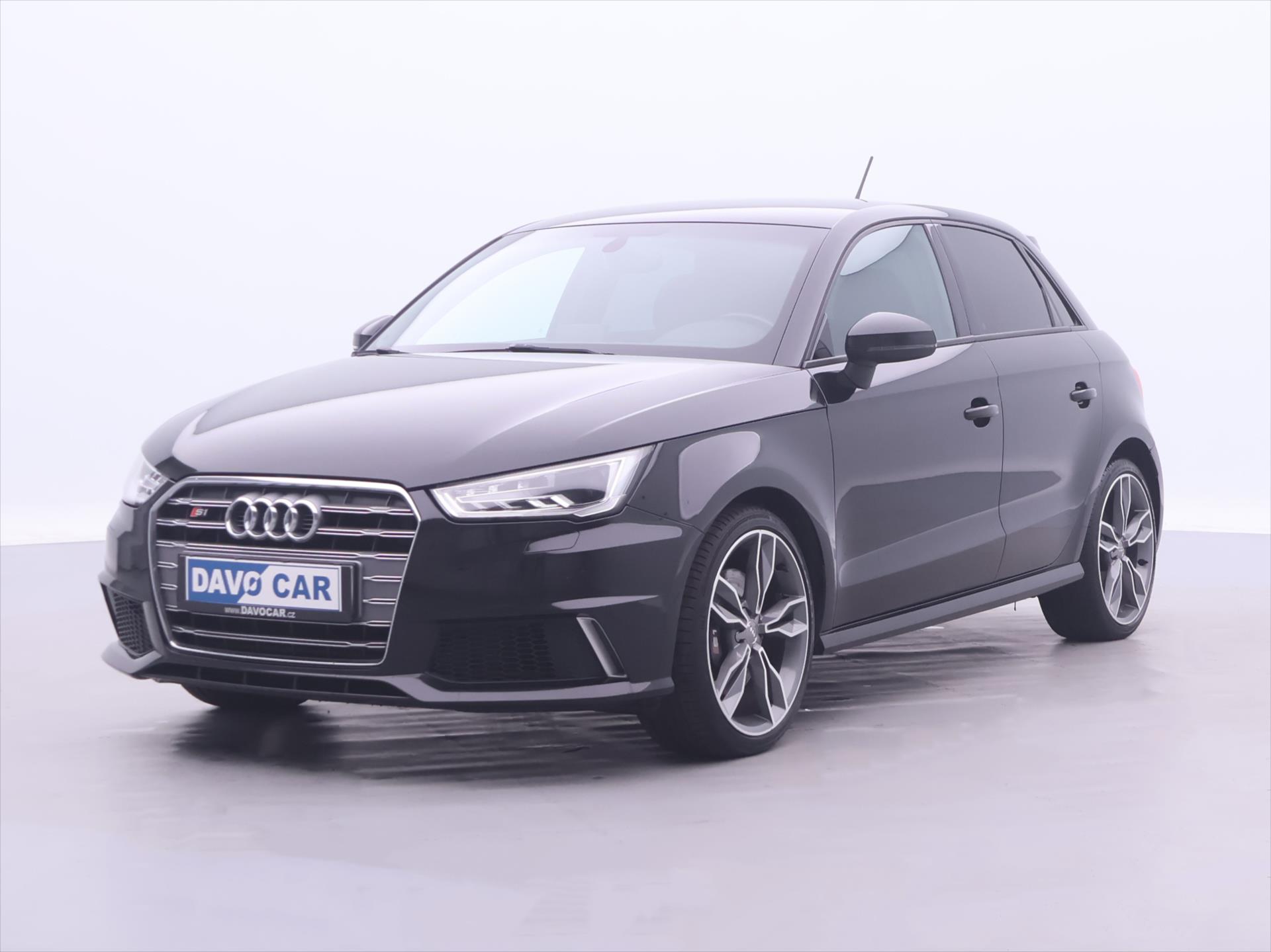 Audi S1