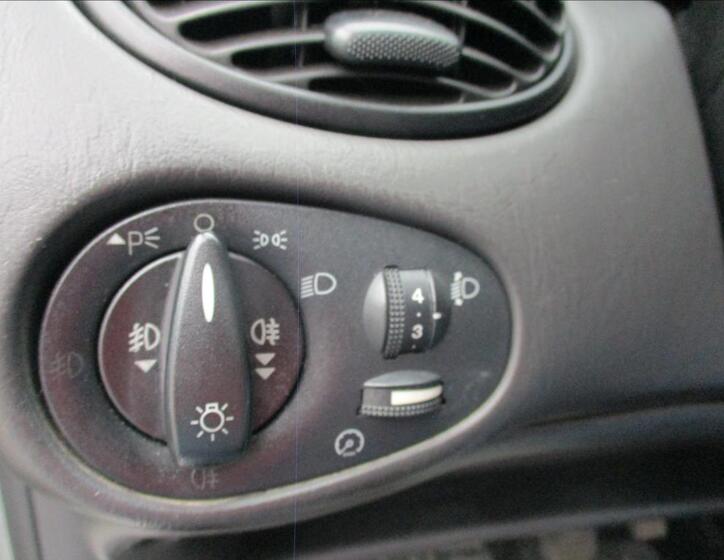 Ford Focus 23