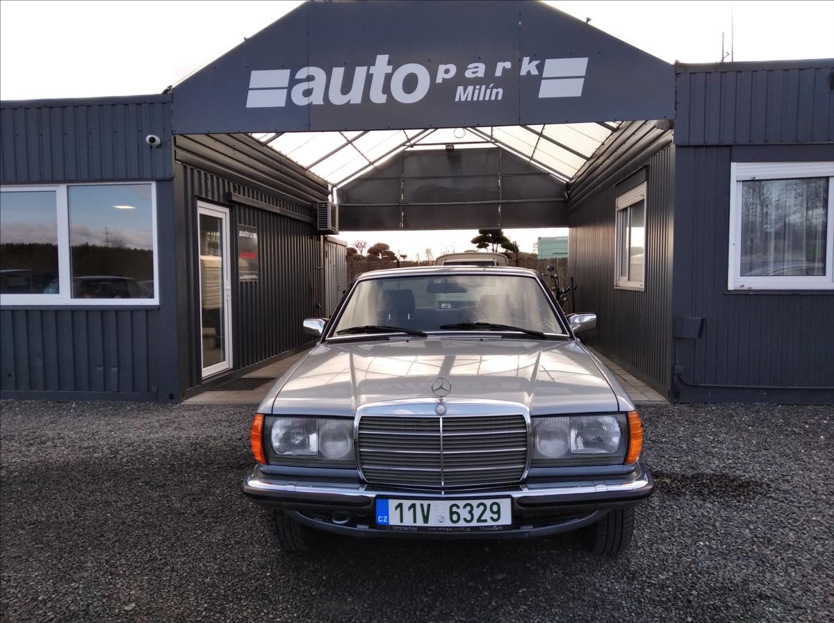 Mercedes-Benz 280