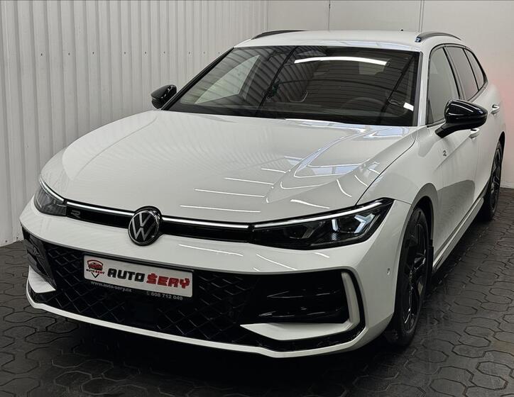 Volkswagen Passat 1