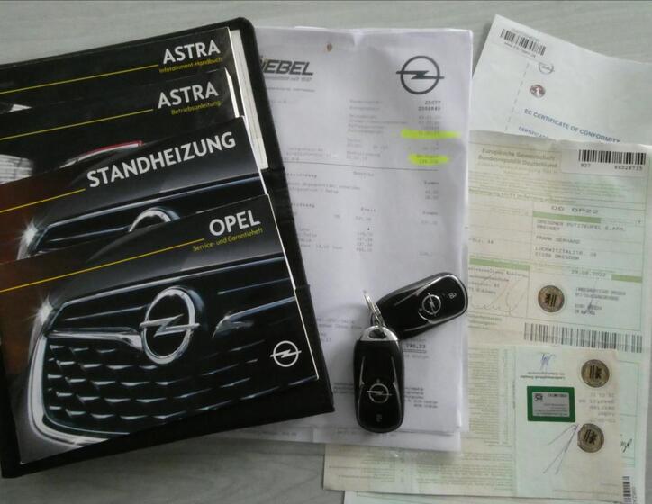Opel Astra 40