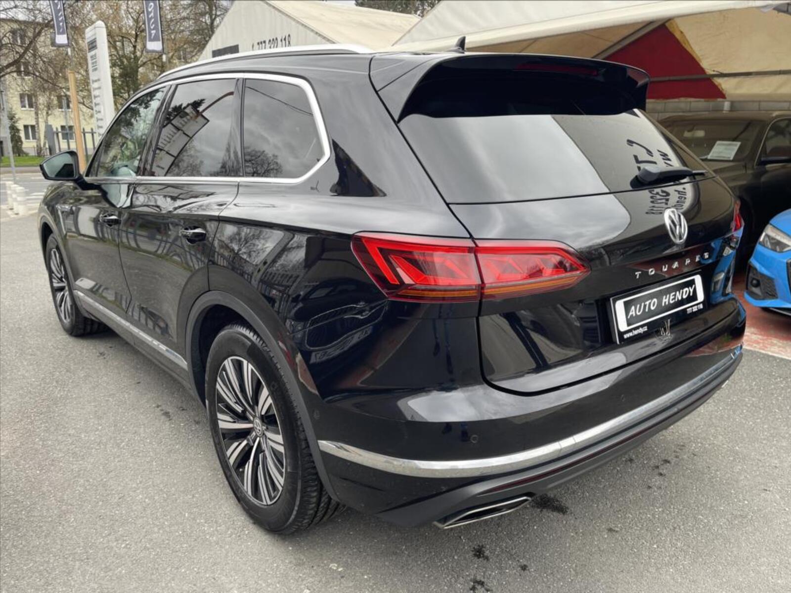 Volkswagen Touareg 7