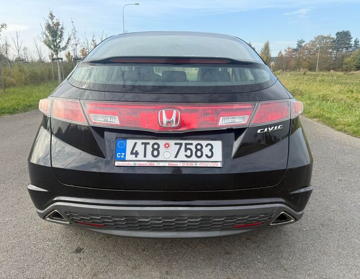 Honda Civic 4
