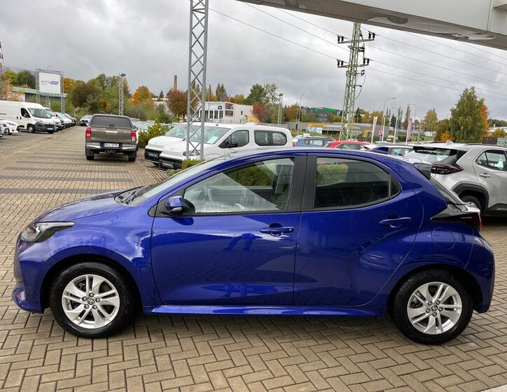 Toyota Yaris 4