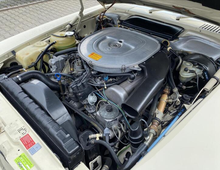 Mercedes-Benz SL 23