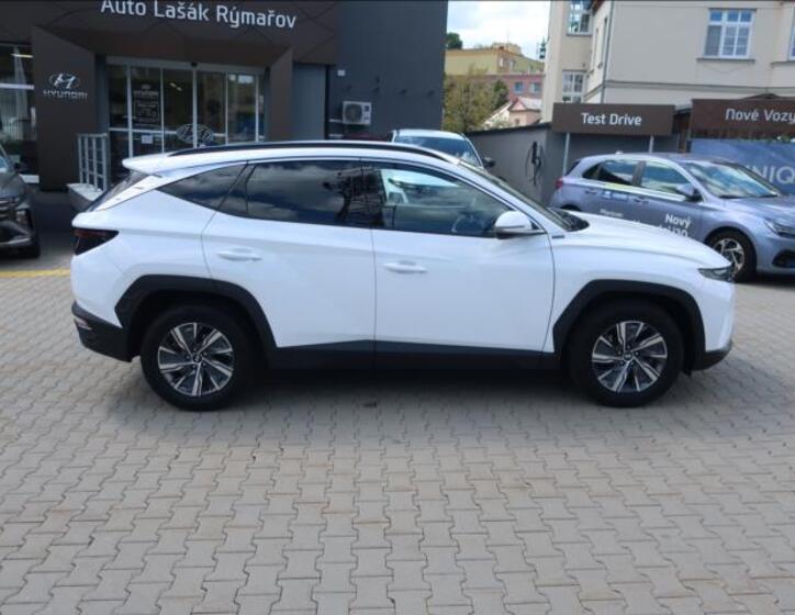 Hyundai Tucson 11