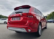 Mitsubishi Outlander 5