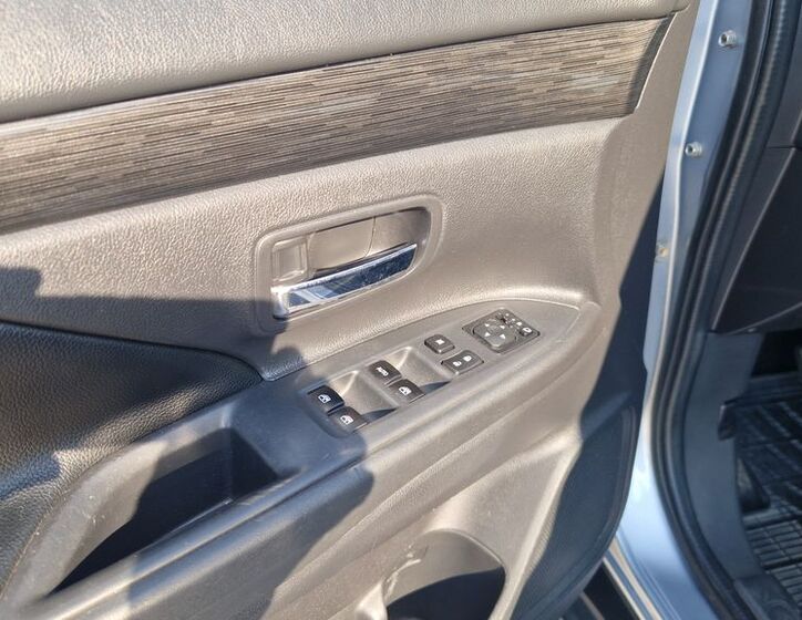 Mitsubishi Outlander 9