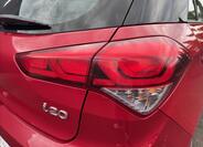 Hyundai i20 24