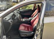 Lexus NX 300h 9