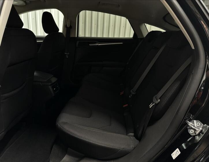 Ford Mondeo 28