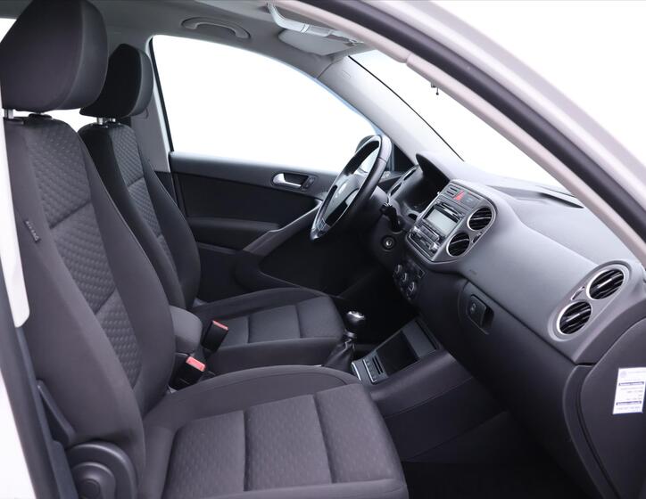 Volkswagen Tiguan 14