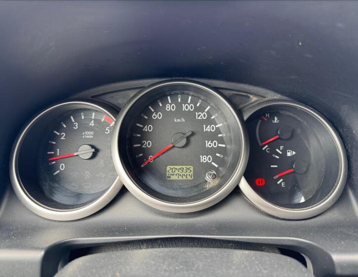 Mazda BT-50 13