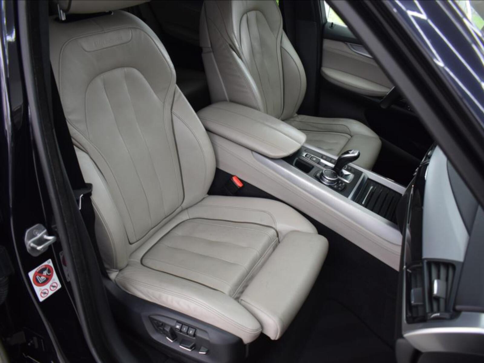 BMW X5 16