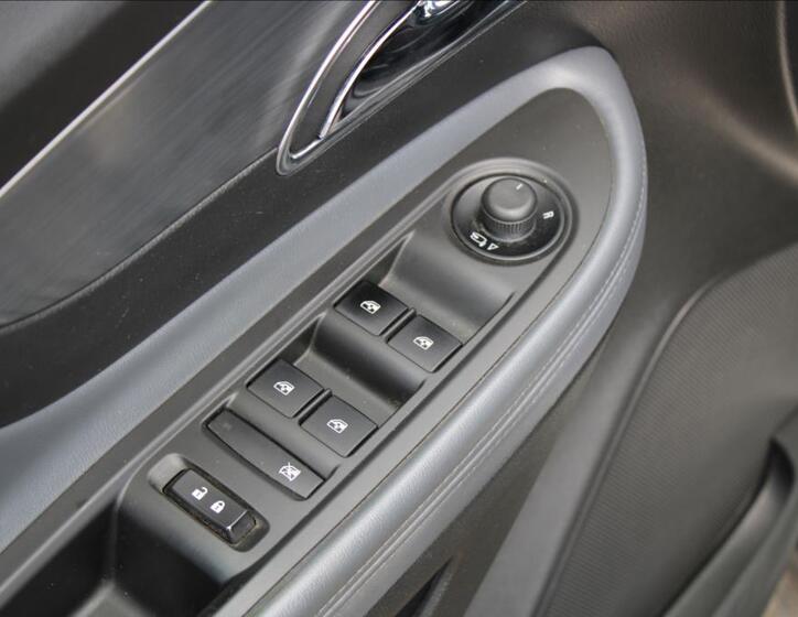 Opel Mokka 16